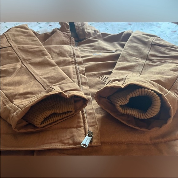 Cathartt jacket size XL - Picture 2 of 8